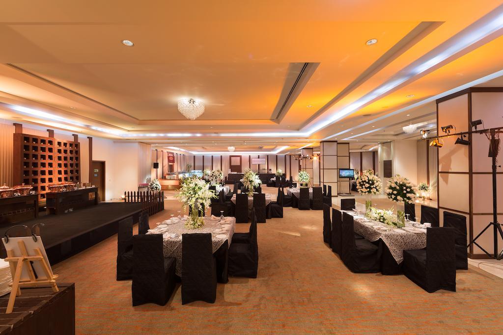 Welcomhotel By Itc Hotels, Dwarka, New Delhi Esterno foto The ballroom